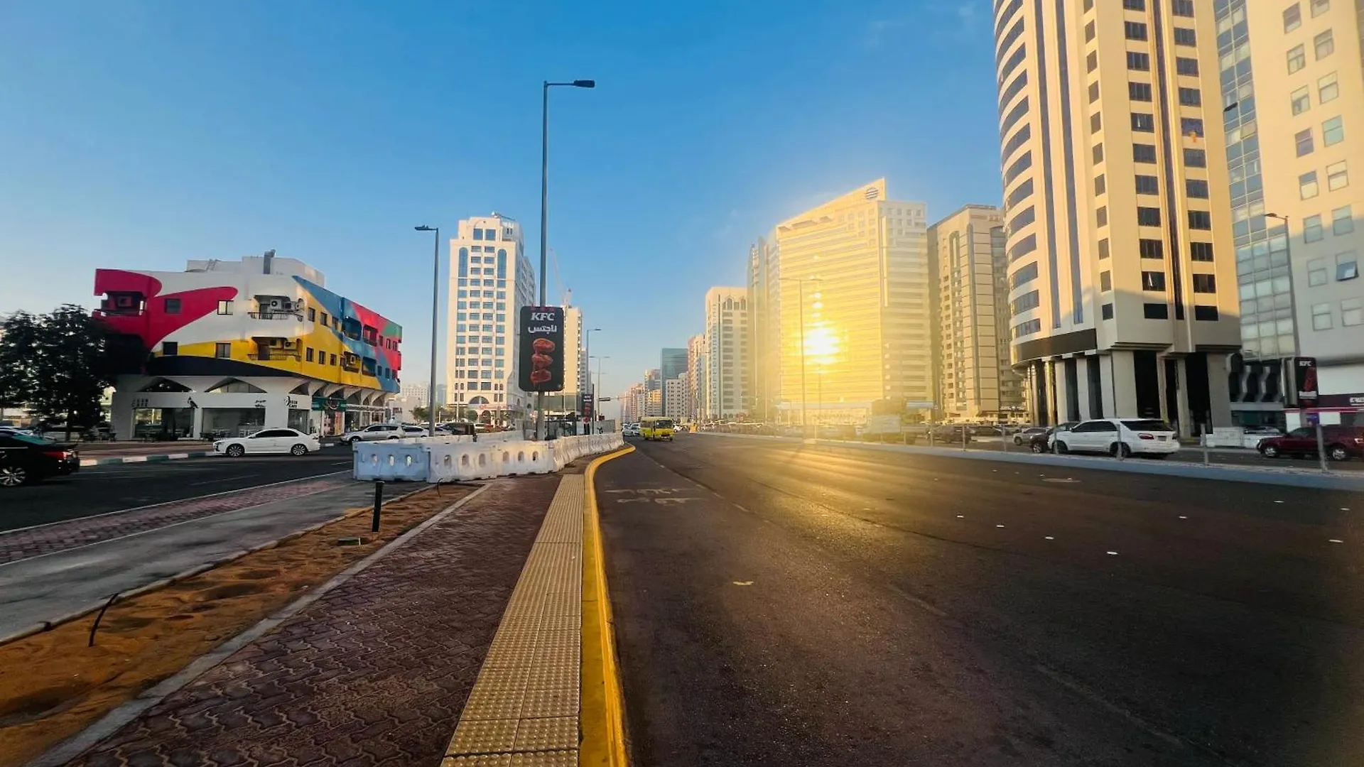 104 Room With Dedicated Washroom-Home Stay Abu Dabi Habitación en casa particular